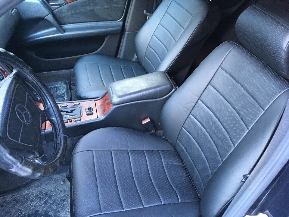 W210 серый салон. Авточехлы на мерседес 210. Сиденья мерседес w210. Чехлы мерседес 210. Автопилот мерседес 221.