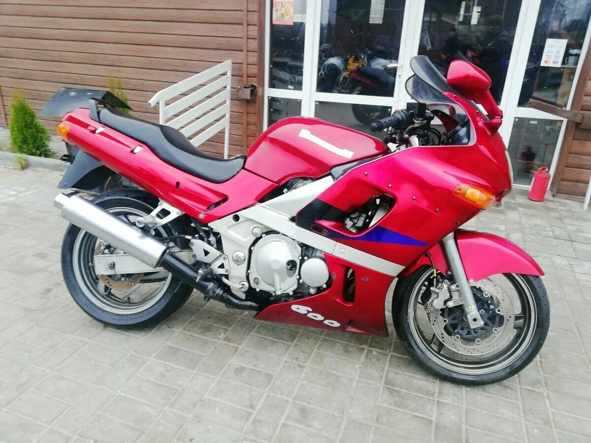 Kawasaki zzr 400. Кавасаки 1996 года. Kawasaki zzr600 1996. Кавасаки ниндзя 1996. 1996, kawasaki ninja zx-6r.