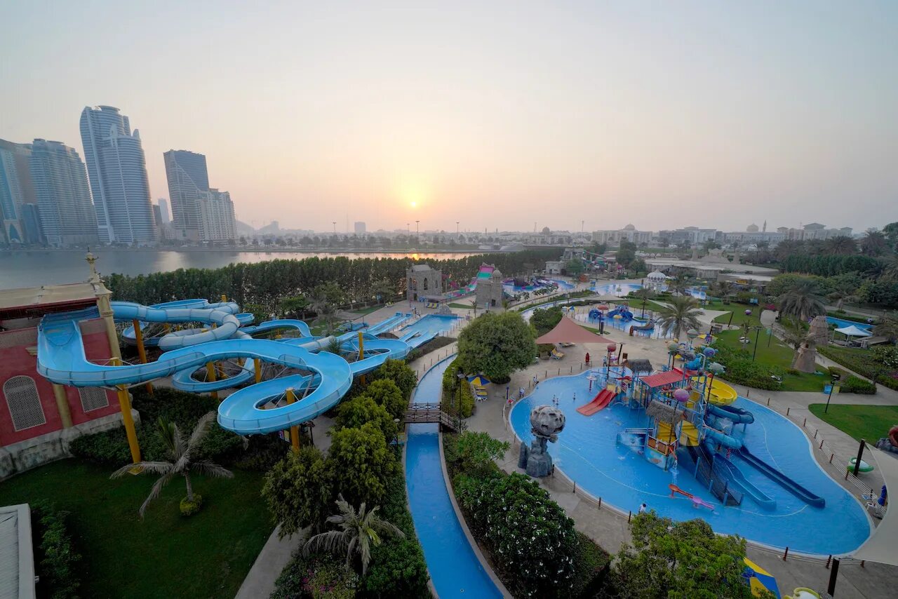 Аквапарк жемчужное королевство в шардже. Al montazah parks шарджа. Аль монтазах парк. Аль монтаза. Al montazah parks шарджа.