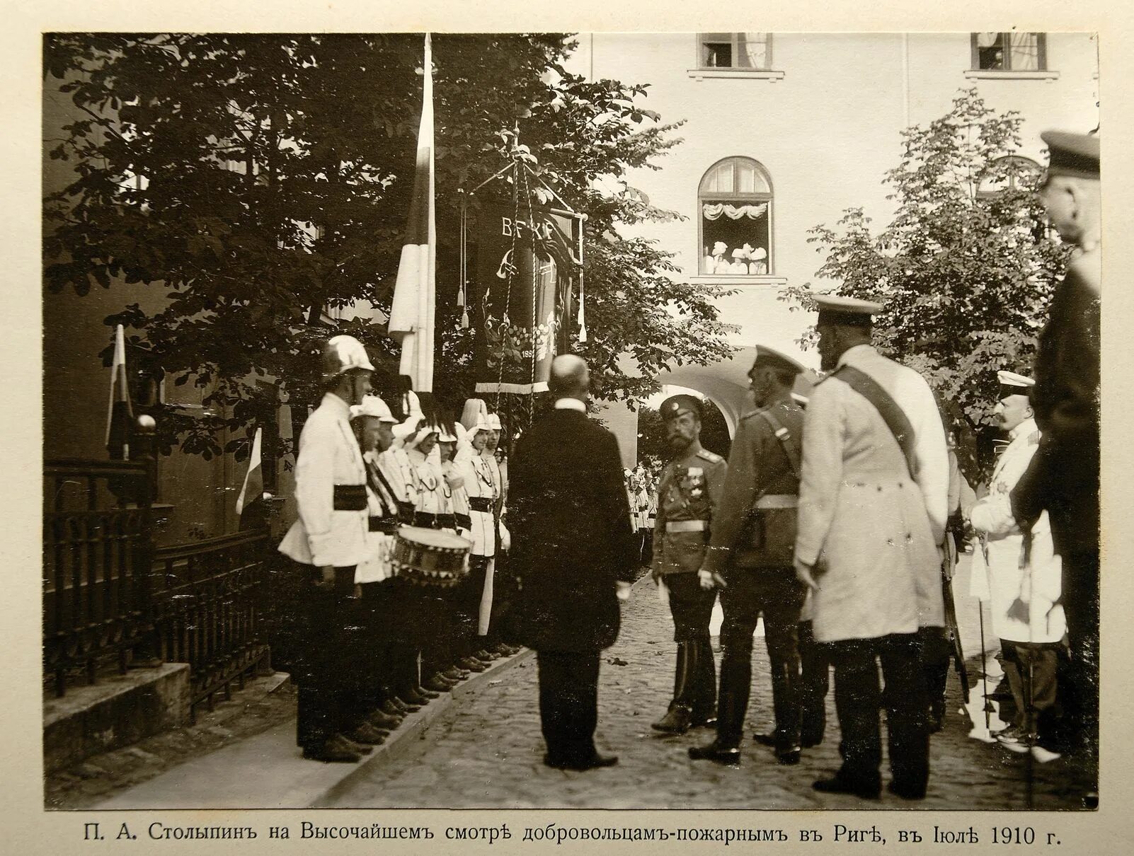 Столыпин пётр аркадьевич в орле фото. Столыпин петр аркадьевич с супругой. Ольга борисовна нейдгардт. Столыпин с семьей. Столыпин петр аркадьевич с женой.