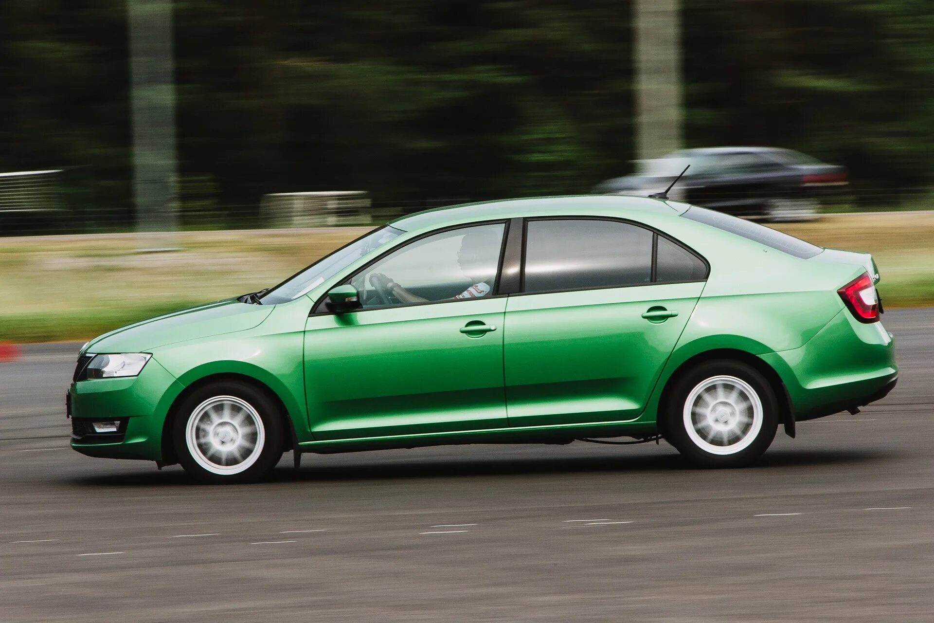 Легковой комби хэтчбек. Skoda Rapid 2023. Шкода Рапид 2023 хэтчбек. Шкода Рапид 2023 года. Skoda Rapid 2.