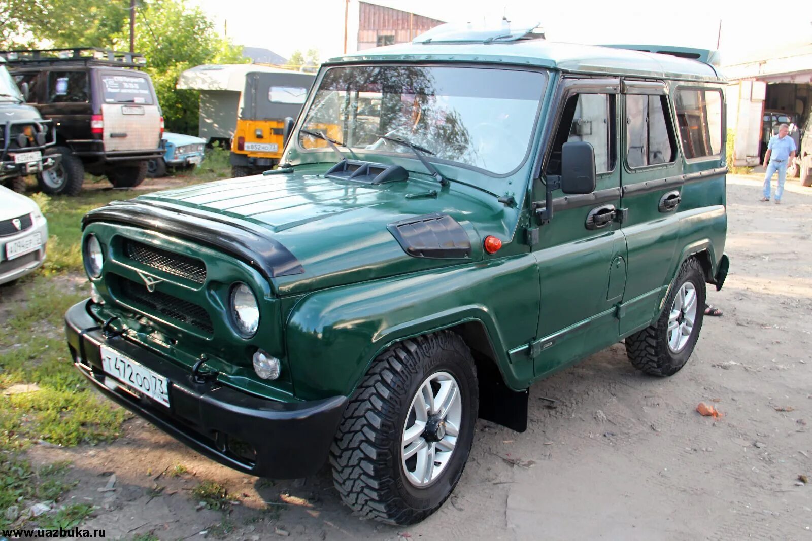 УАЗ 469 зеленый. УАЗ 31514 зеленый металлик. УАЗ-315195 «Хантер». УАЗ 469 зелёный металлик. Зеленые хантеры