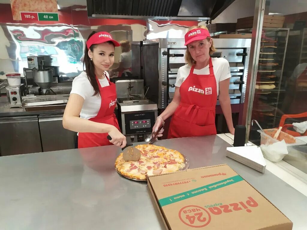 Пицца 24 телефон. Pizza Express 24 Красногорск. Pizza Express 24 Нахабино. Пиццерия Ступино 24. Пиццерия Крекшино 24.