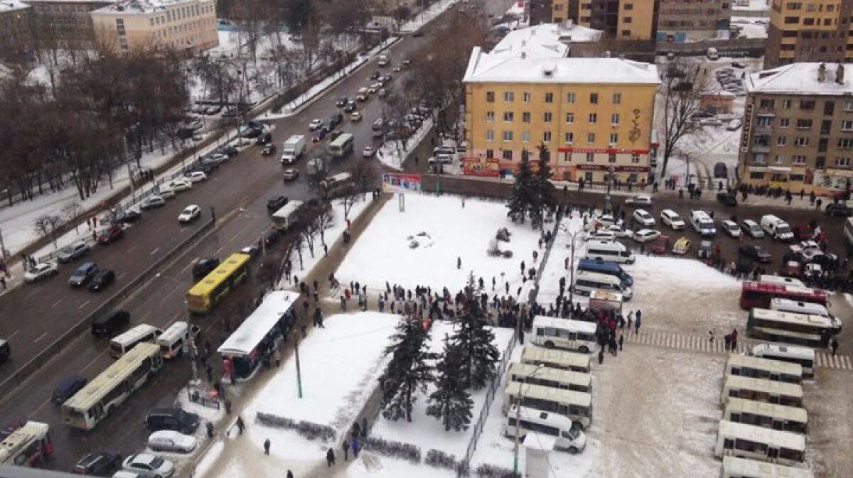 Автовокзал воронеж сайт 36 ру. Центральный автовокзал Воронеж. Центральный автовокзал Воронеж фото. Веб камеры Воронежа. Центральный автовокзал Воронеж зимой.