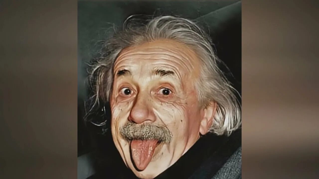 Эйнштейн с высунутым языком. История языка. Фотография эйнштейна с языком. Эйнштейн gif. Фотография эйнштейна с языком.