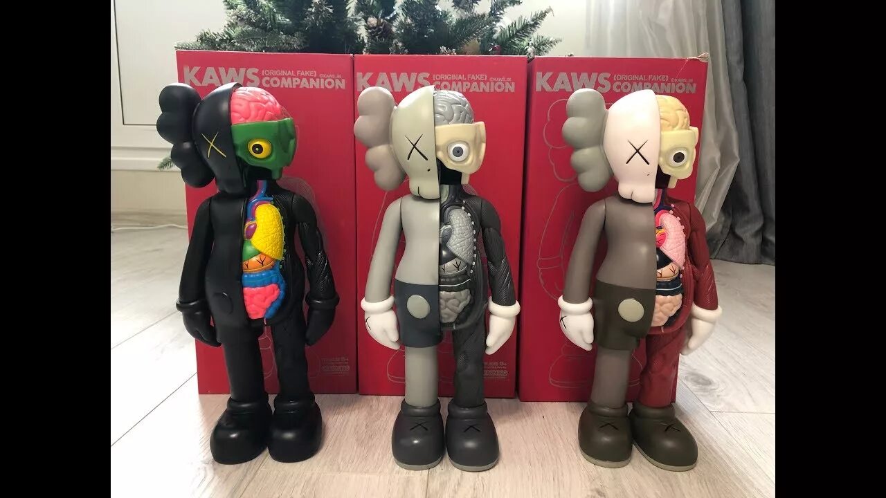 KAWS коллекция Тимати. Кавс куклы KAWS. Bearbrick KAWS. KAWS фигурка 40 см.