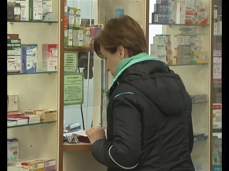 Рецептурные препараты. Препараты без рецепта. Строго по рецепту. Строго по рецепту. Старший фармацевт.