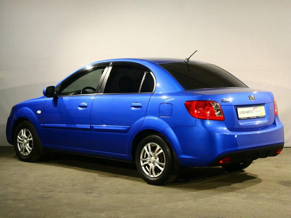 Kia Rio 2 2011. Киа Рио 2 седан. Киа Рио 2 Рестайлинг. Киа Рио 2 хэтчбек.