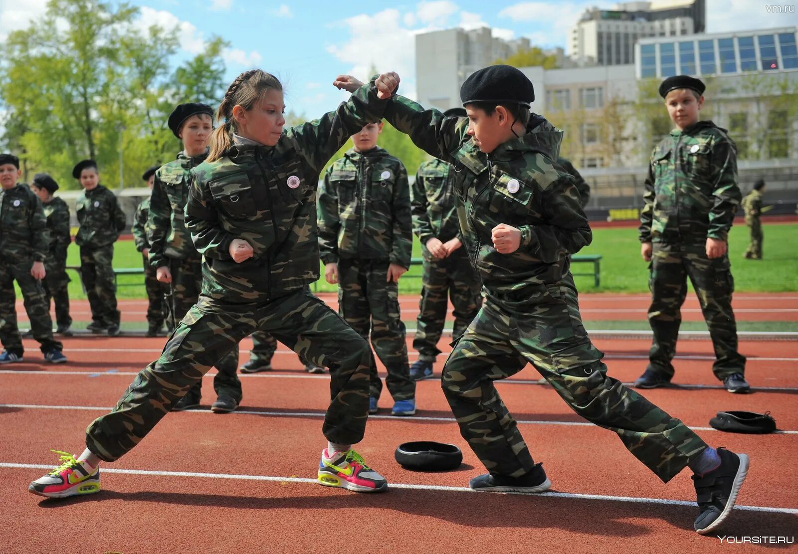 Военная школа. Военные мероприятия. Военно-патриотическое воспитание молодежи. Военные спортивные соревнование.