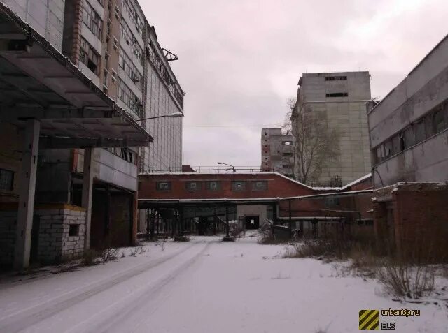 Мелькомбинат 3 новосибирск. Мельничный комбинат в сокольниках. Элеватор мелькомбинат. Мелькомбинат сыктывкар. Мелькомбинат ишим.