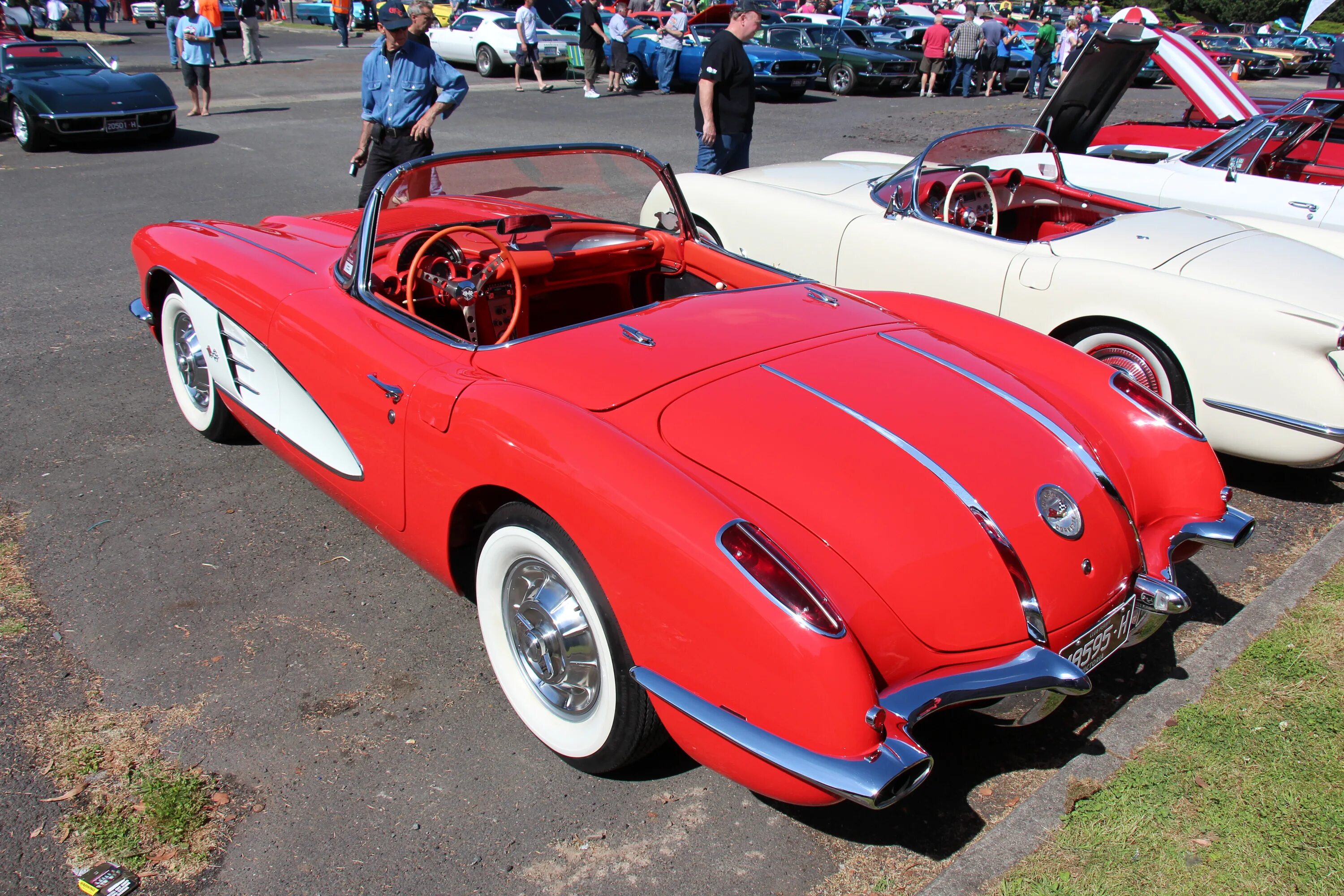 01.01 1958. Chevrolet corvette c1 1958. chevrolet corvette c1 1958 салон. шевроле родстер 1958. corvette 1962.