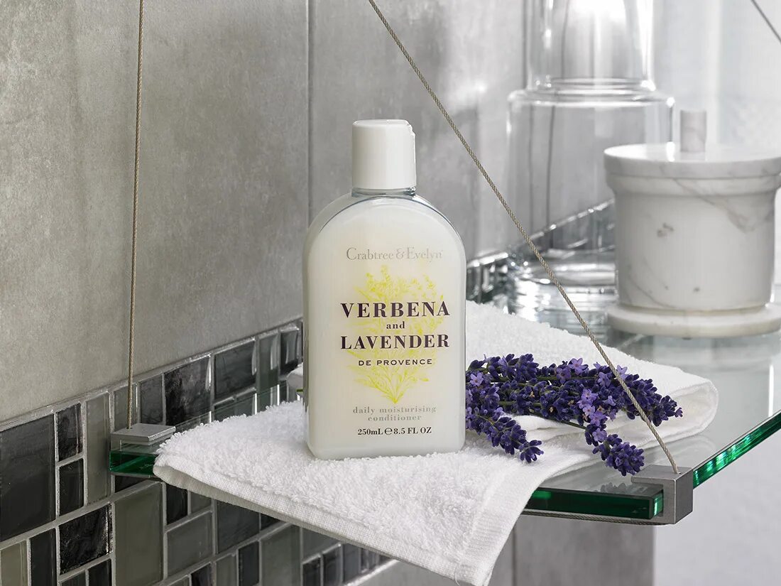 Шампунь вербена. Verbena Lavender шампунь. Crabtree Evelyn Verbena Lavender гель для душа. Crabtree Evelyn шампунь. Crabtree Evelyn Verbena Lavender body Lotion.