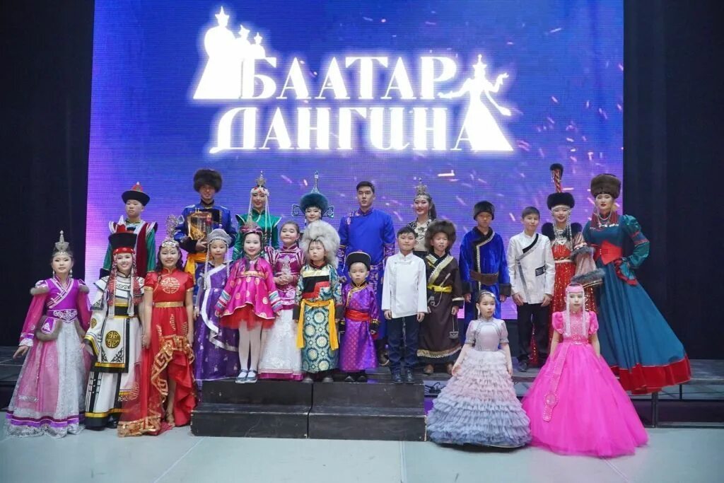 Буряты булагаты. Республики бурятия конкурсы. Республики бурятия конкурсы. Бурятия дангина 2022. Дангина конкурс.