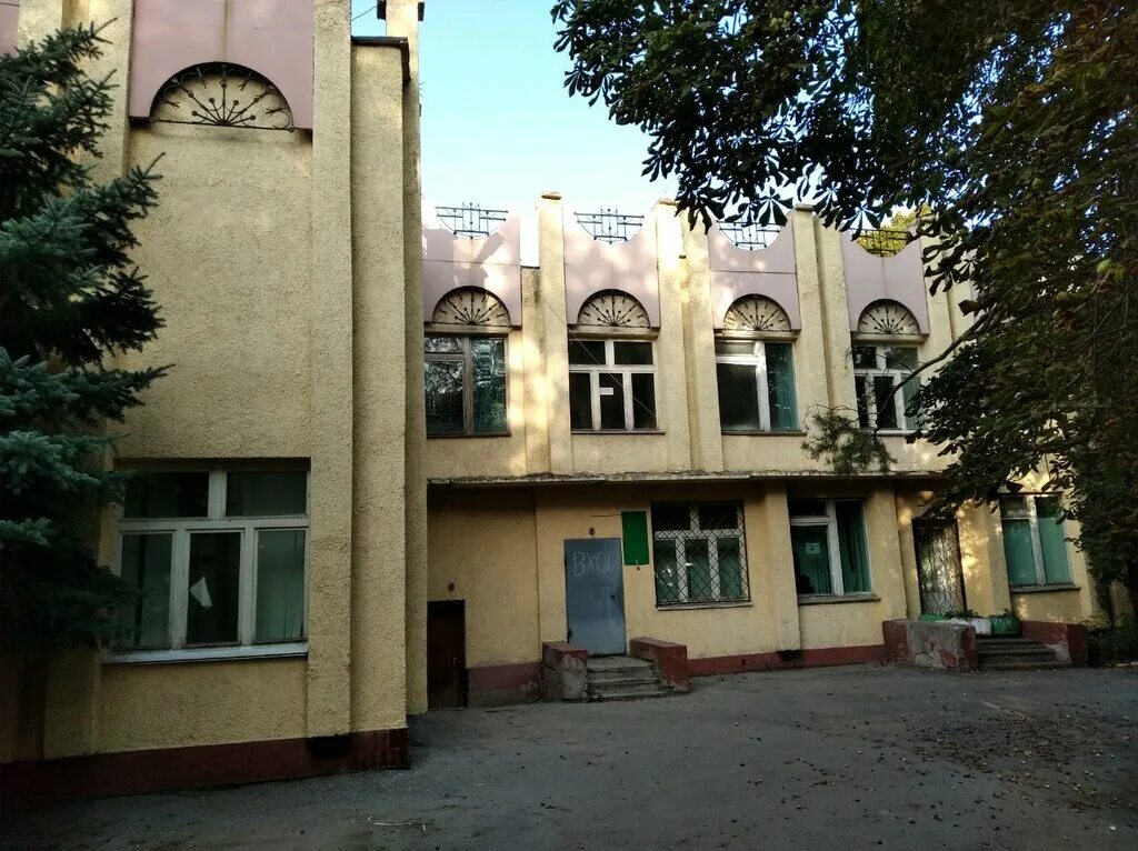 Самарский университет королева в самаре. Ул самарская 205а самара. Юридический колледж самара. Самарская 205 а самара. Юридический институт самарского университета.