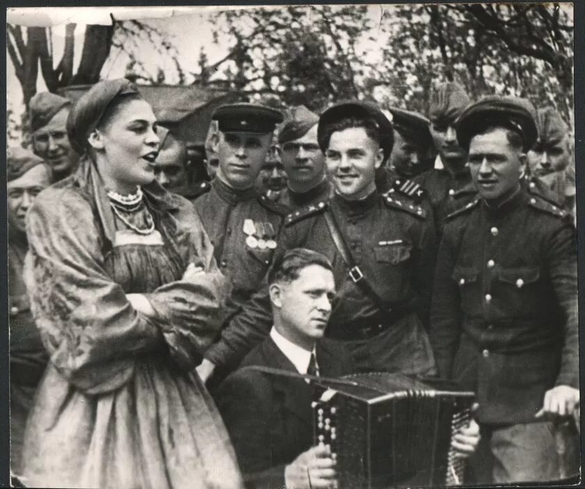 Русланова 1945. Фронтовые бригады в годы Великой Отечественной войны. Фронтовые концертные бригады Шульженко.