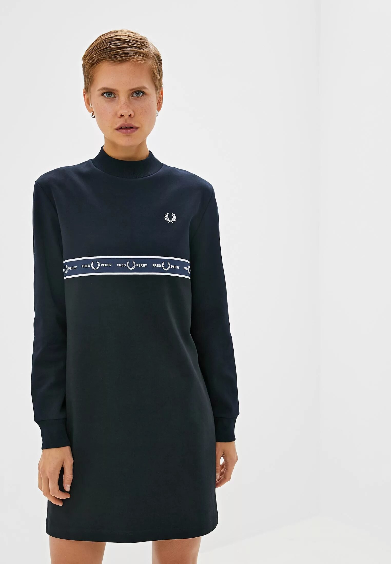 Платье перри. Платье fred perry. fred perry платье женское. свитшот fred perry.