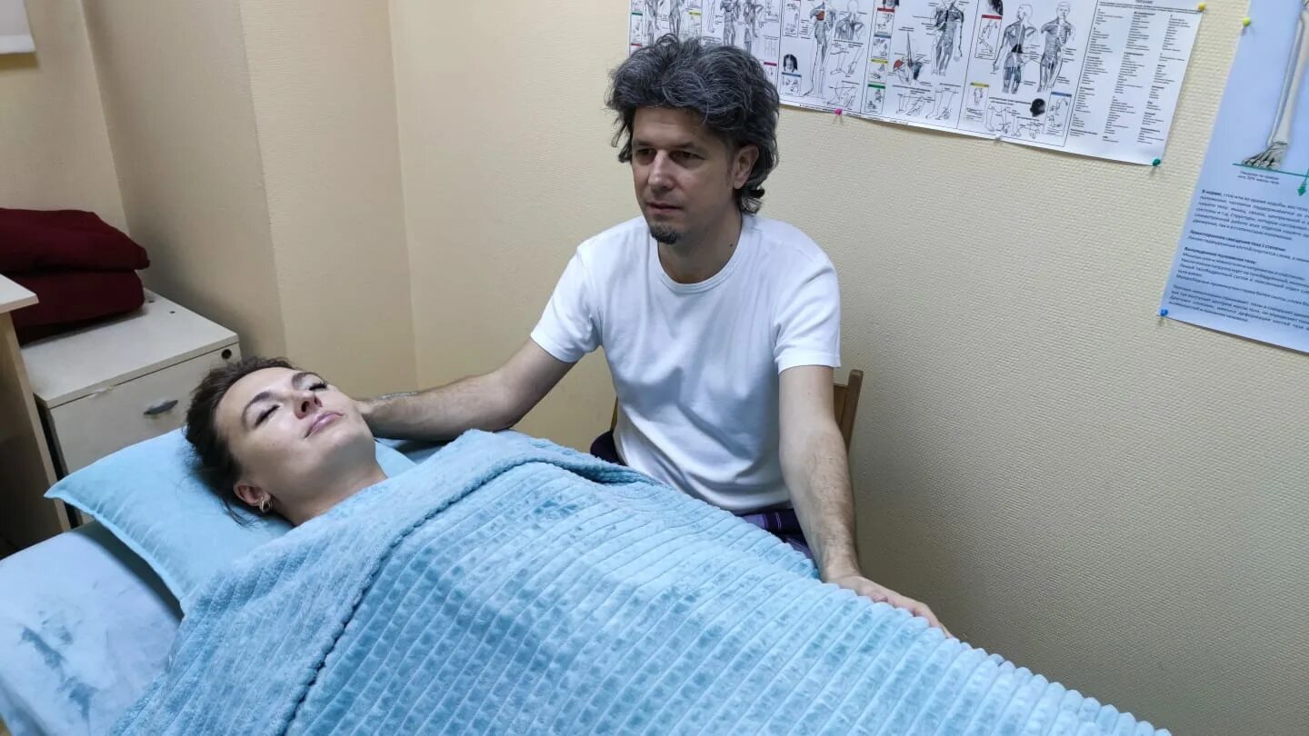 Классический массаж тела. Общий массаж тела. Оздоровительный сеанс. Остеопатическая коррекция. Лечебный массаж.