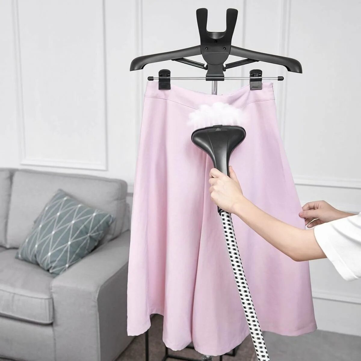 Ручной отпариватель xiaomi mijia handheld ironing machine steamer. Отпариватель гладит одежду. Портативный отпариватель для одежды. Отпариватель гладит одежду. Утюг отпариватель mini iron.