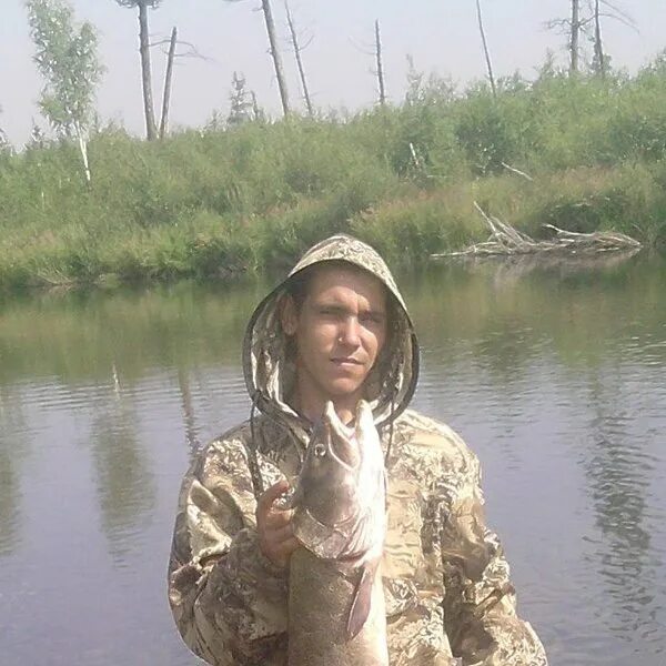 Дорога иркутск жигалово. День поселка жигалово. Сайты жигалово. Река лена качуг. Судоверфь жигалово иркутская область.