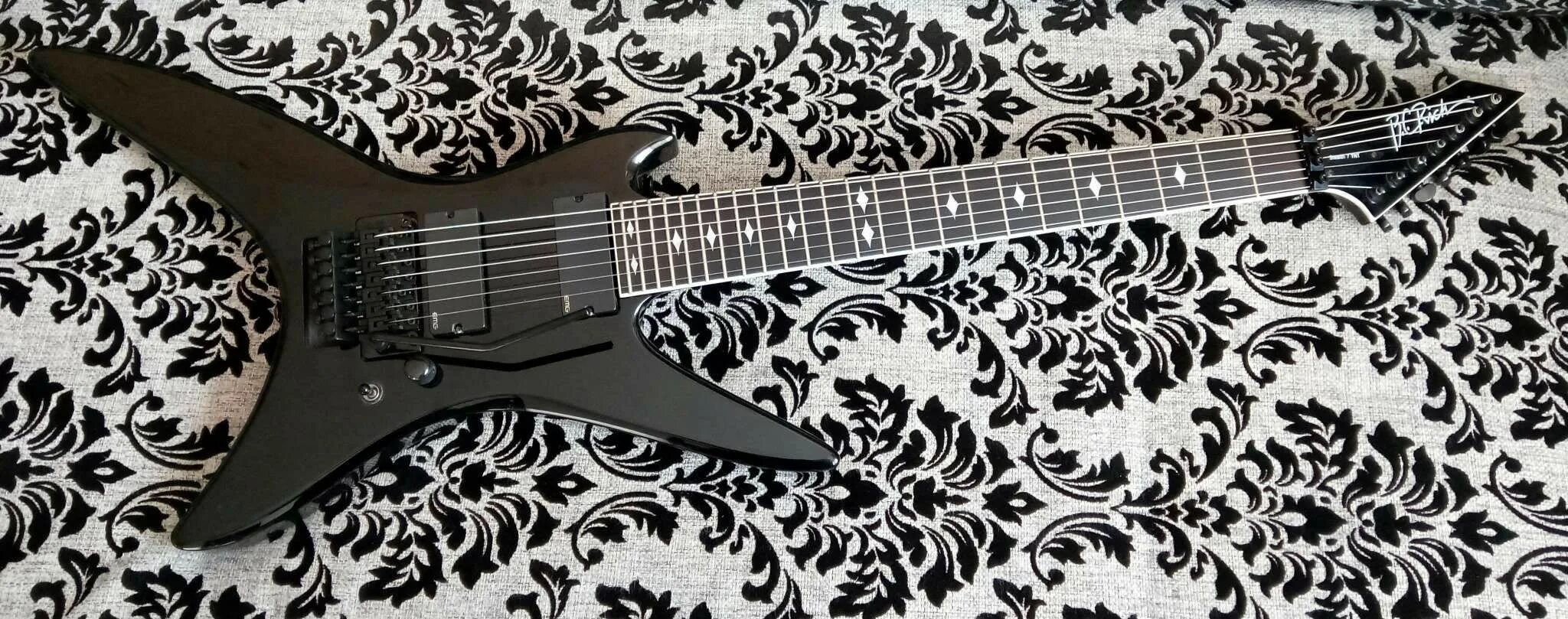 B C Rich Stealth 7. B C Rich Warlock 7 String. B.C. Rich Stealth one. B. C. Rich Marion-350. Меняю электрогитару