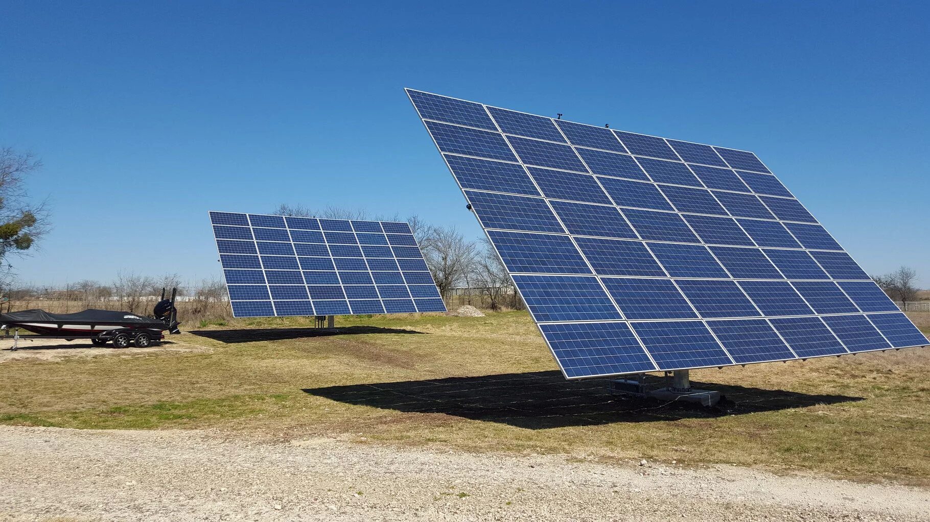 Телескоп 400 крат. Двухосевой солнечный трекер. Солнечный tracker для солнечных панелей. Вращение солнечных панелей. Одноосевой трекер для солнечных панелей.