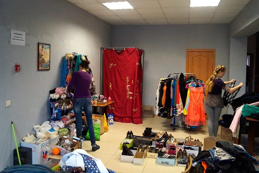 контейнеры магазина спасибо в спб. куда сдать старые вещи в омске. куда сдать старые вещи в омске. куда сдать старые вещи в омске. сдать вещи.