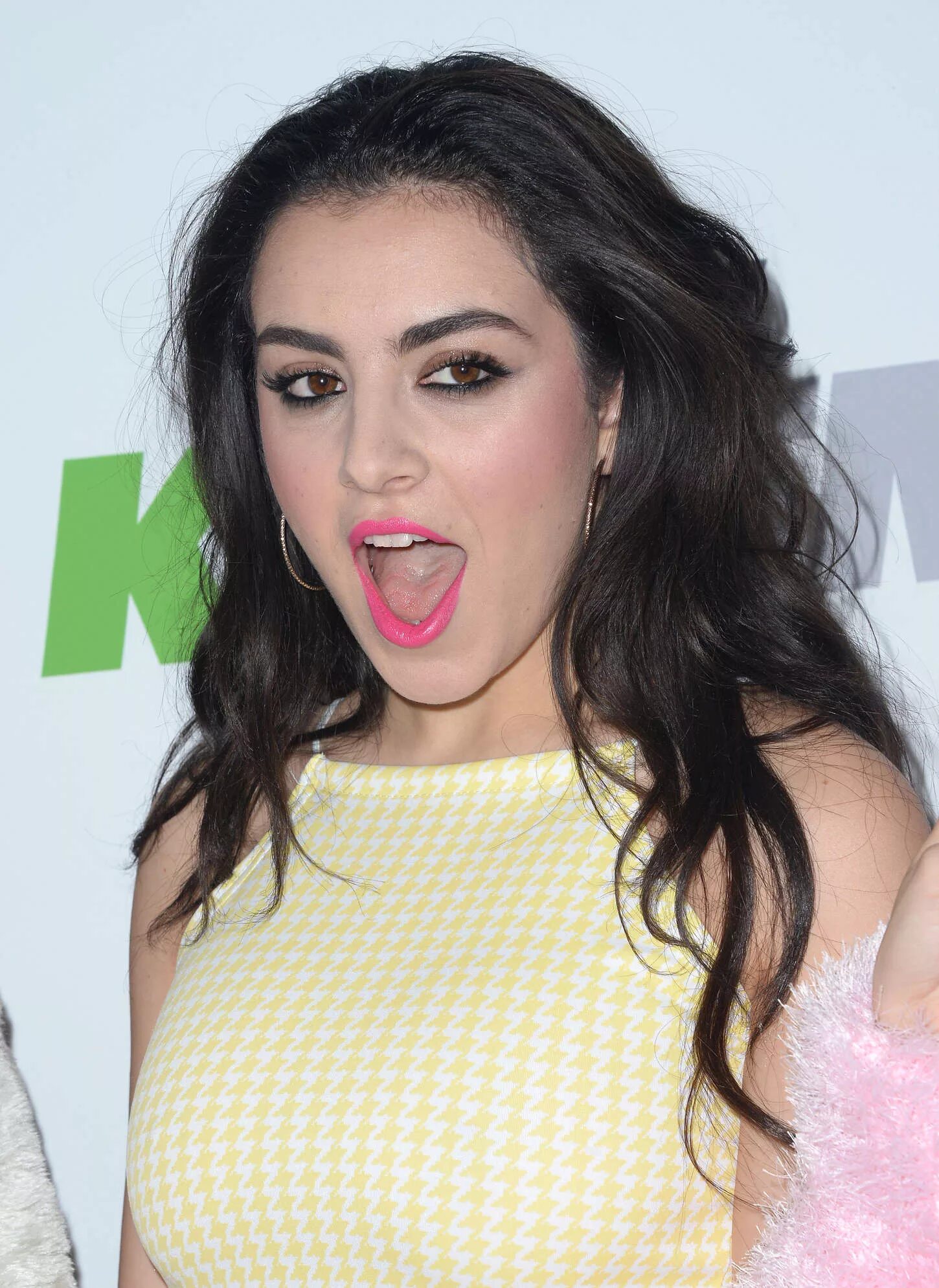 Apple charlie xcx. Charli xcx. charli xcx 2014. чарли хсх 2025. певица чарли хсх.