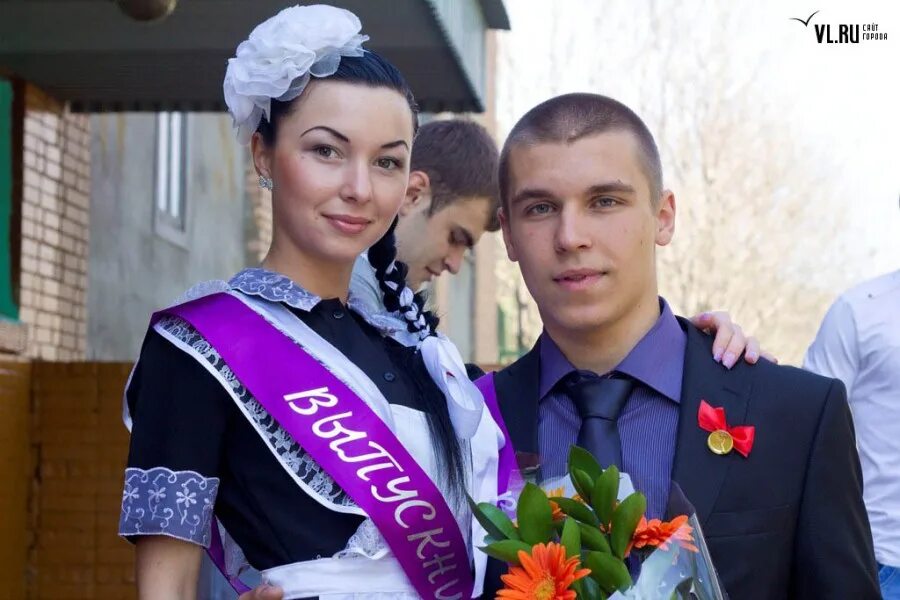Девочки на выпускном 11 класс