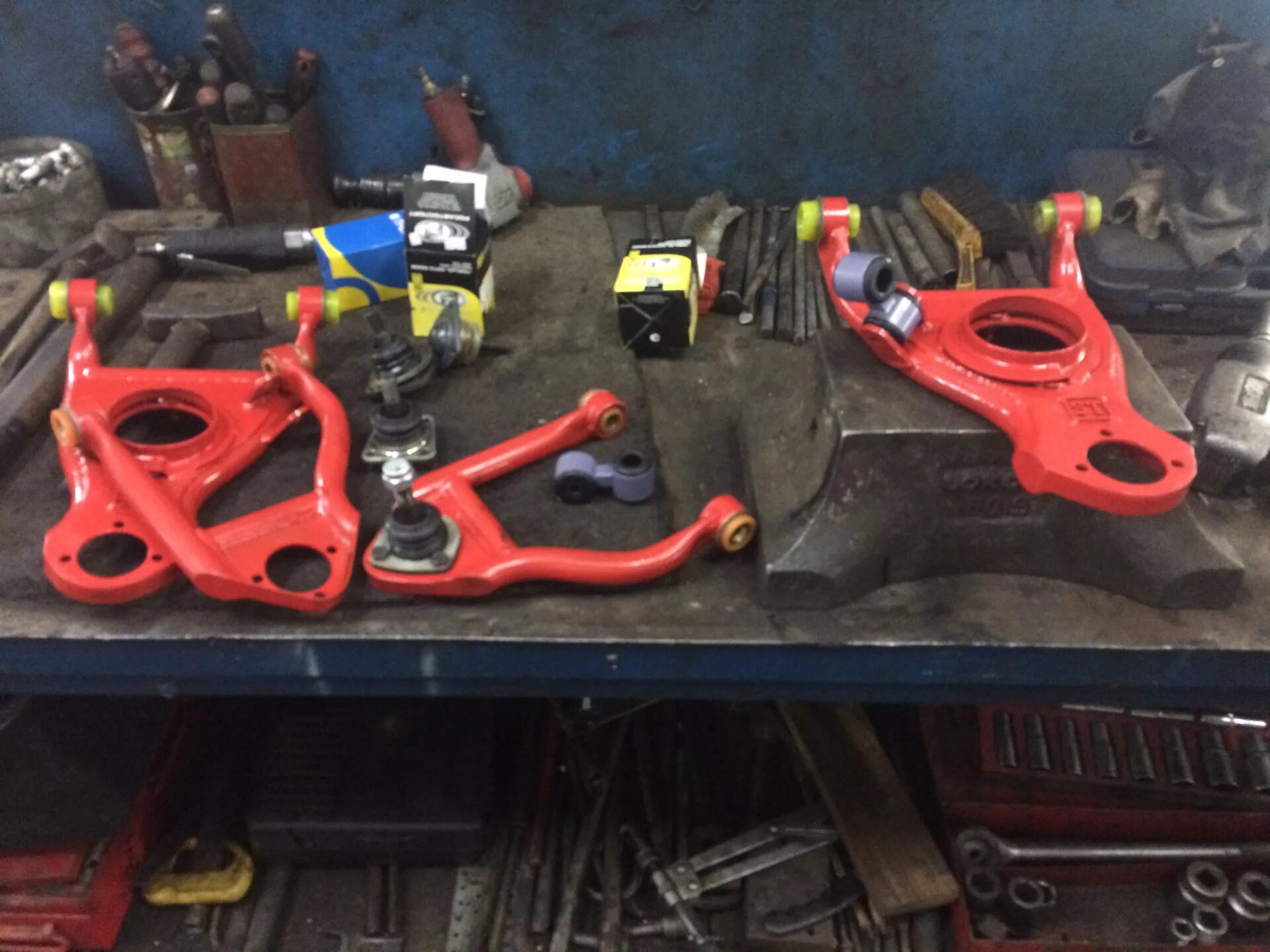 Рычаги ваз 2107. Верхний рычаг подвески ваз 2107. Рычаги ваз 2107. Верхний рычаг ваз 2107. Ваз 2107 на рычагах турботема.