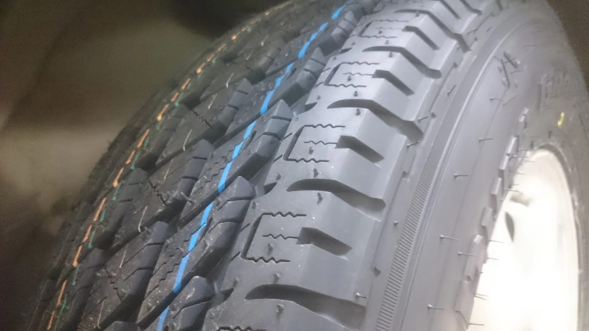 Nitto dura grappler ht. Nitto dura Grappler h/t 245/70 r16 107s. 265/70 R16 Нитто. Dura Grappler HT 265/65 r17.