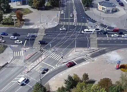 На тот больше на перекресток