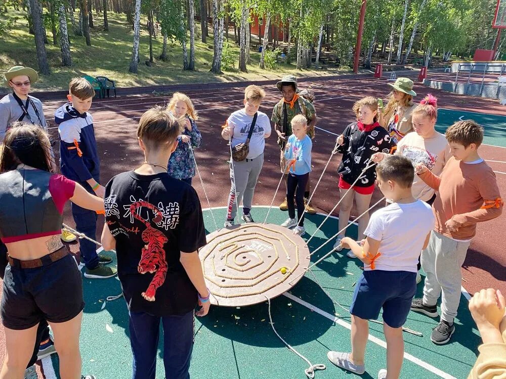 Лагерь fox camp. Фокс кэмп лагерь. Лагерь урал. Лагерь бауманец. Фокс кэмп лагерь.
