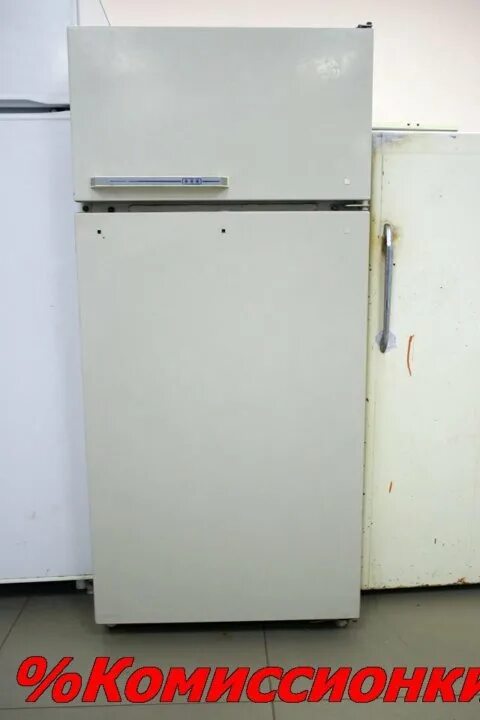 Холодильники 2000 год. Холодильник 2000 года. Юрюзань холодильник. Холодильник Юрюзань 5. Юрюзань холодильник на металлолом.