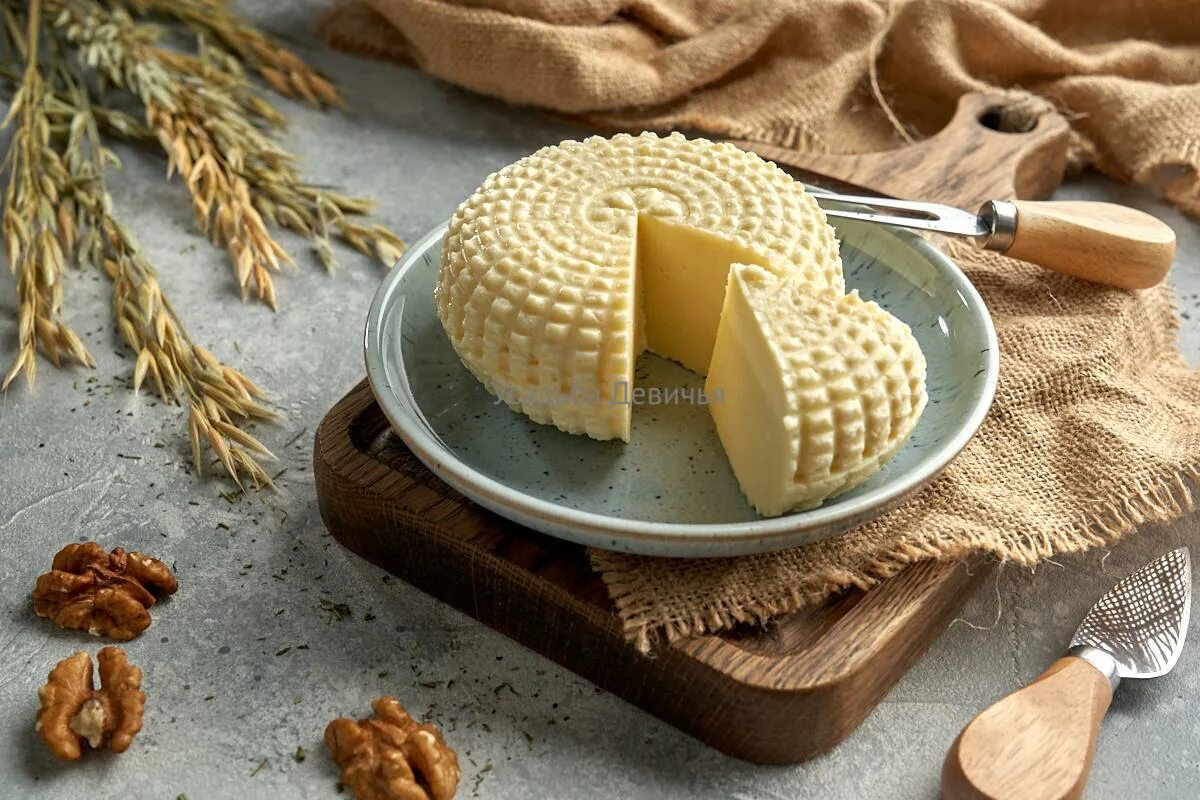 домашние сыры москва. костромской сыр сулугуни. качотта. домашние сыры москва. уйская сыроварня.