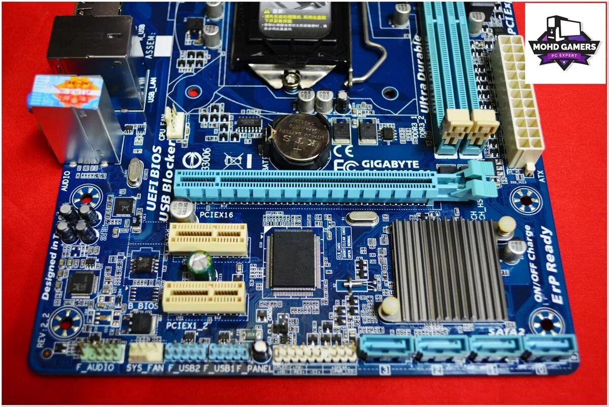 Системная плата gigabyte ga h61m. Gigabyte ga-h61. Ga 61m s1. Гигабайт h61 s1. Материнская плата Gigabyte ga-h61m.