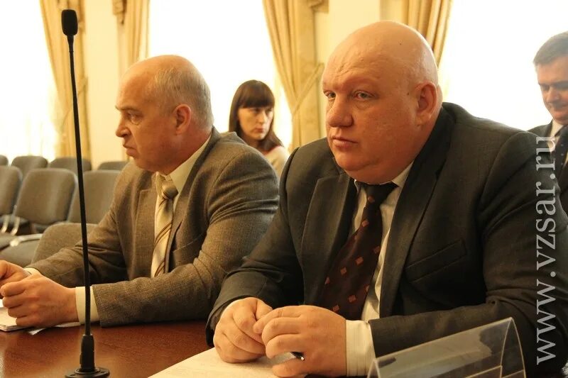 To be rich png. Роман креативный директор маркентг инград. Директор экономии. Директор экономии. Директор экономии.