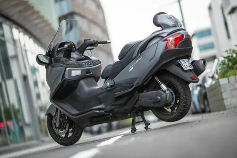 Suzuki burgman 650
