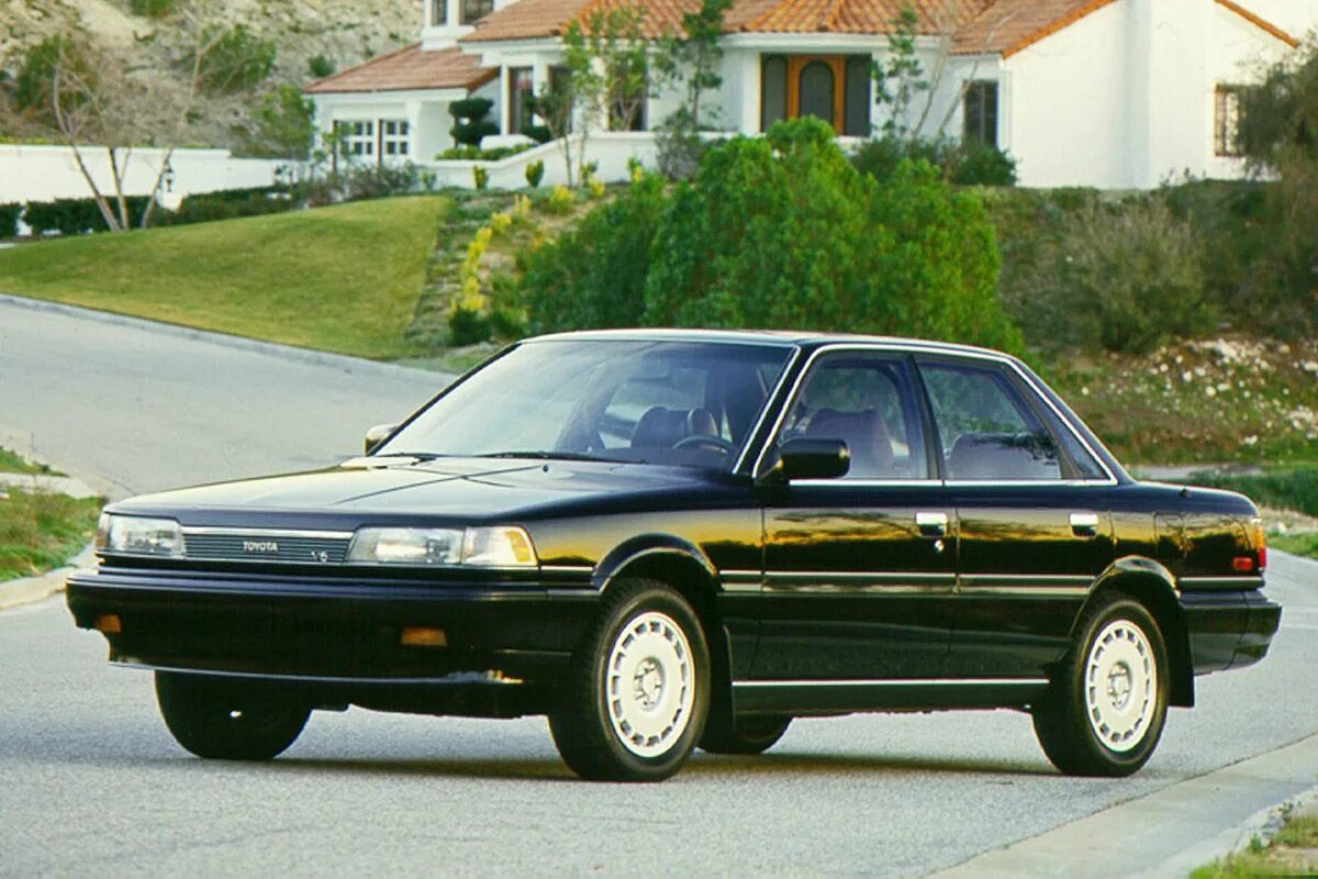 Toyota camry 4. Toyota camry v20 седан. Toyota camry ii (v20). Toyota camry xv20 2. Камри 2 поколение.