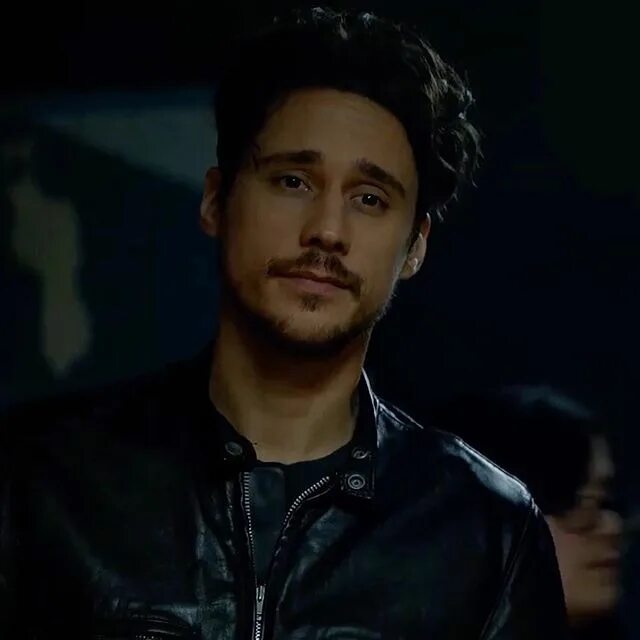 Mistakes like this. Джеремайя валеска 5 сезон. Джинни и маркус. Замороженная девушка. Prelow mistakes like this album.