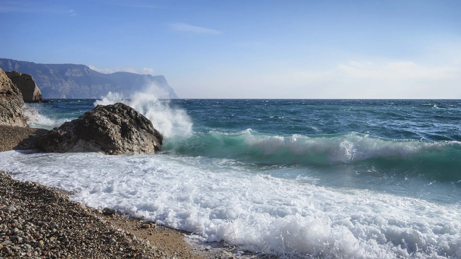 крым море. крымское море. бухта ласпи севастополь. видео моря крыма. мраморный пляж балаклава.
