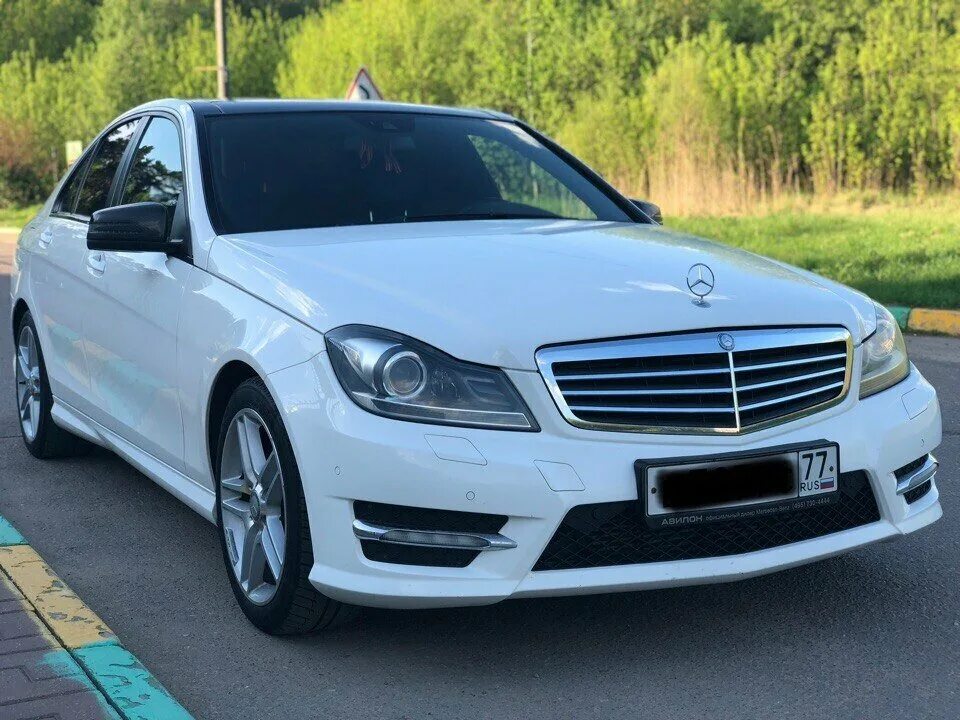 Купить б/у Mercedes-Benz C-Класс III (W204) Рестайлинг 180 1.6 AT (156 л.с.) бен