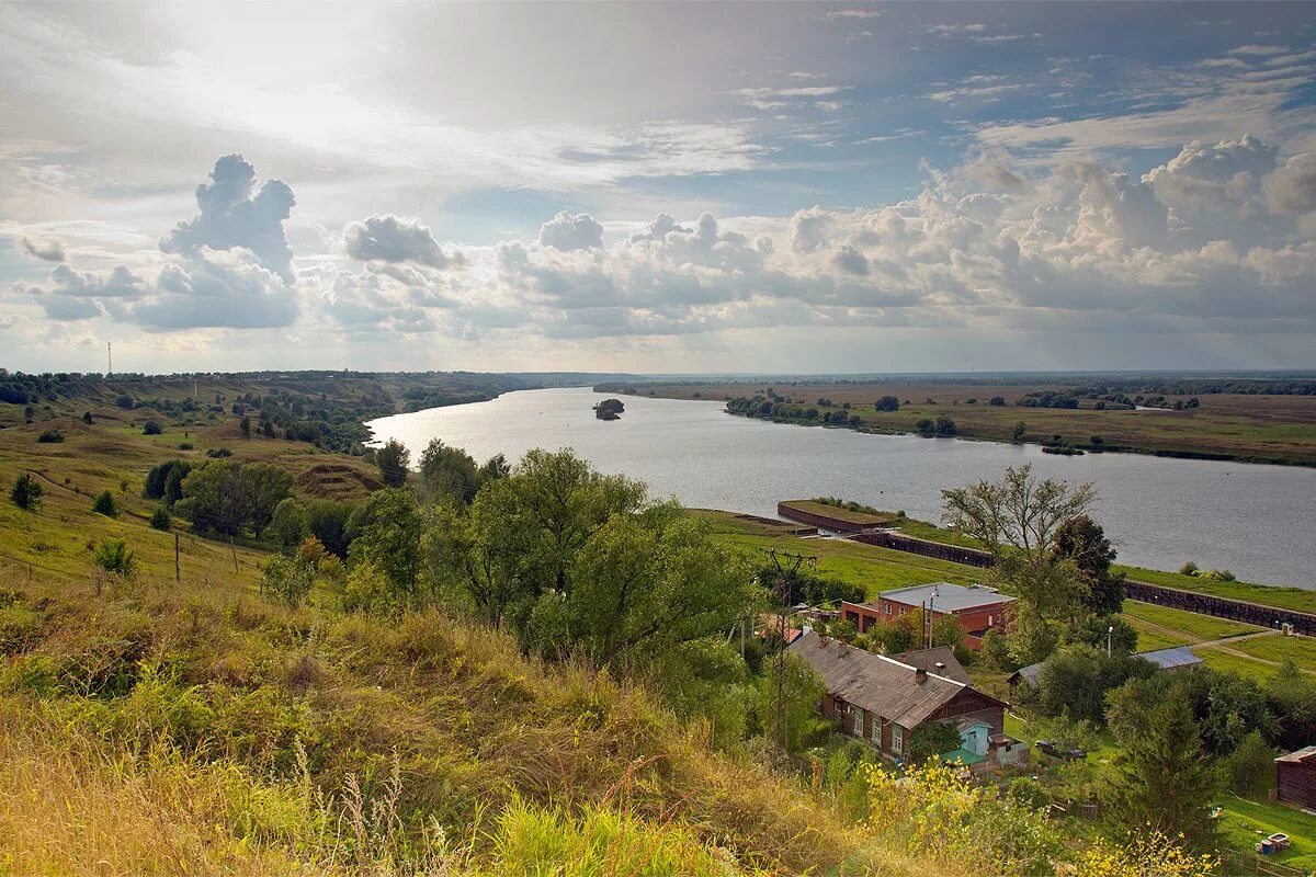 Село плавное. Село Константиново Рязанская область. Родина Есенина село Константиново. Река Ока Константиново Родина Есенина. Константиново Рязанская область Есенин.