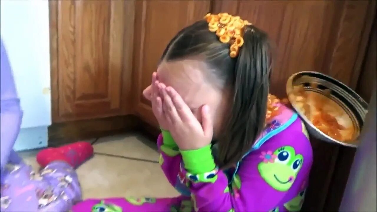 Toy freaks bad baby. Фрик ютуба. Toy freaks bad baby. Bad baby вредные детки. Bad baby макдональдс.