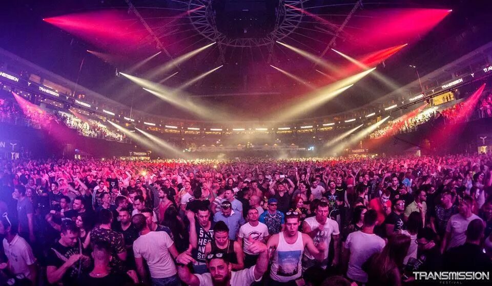 Музыкальный мировой фестиваль трансмиссия. Transmission prague 2018. Трансмиссия фестиваль. Трансмиссия фестиваль 2013. Trancemission festival.