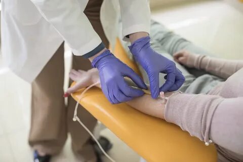 Оказать квалифицированную помощь