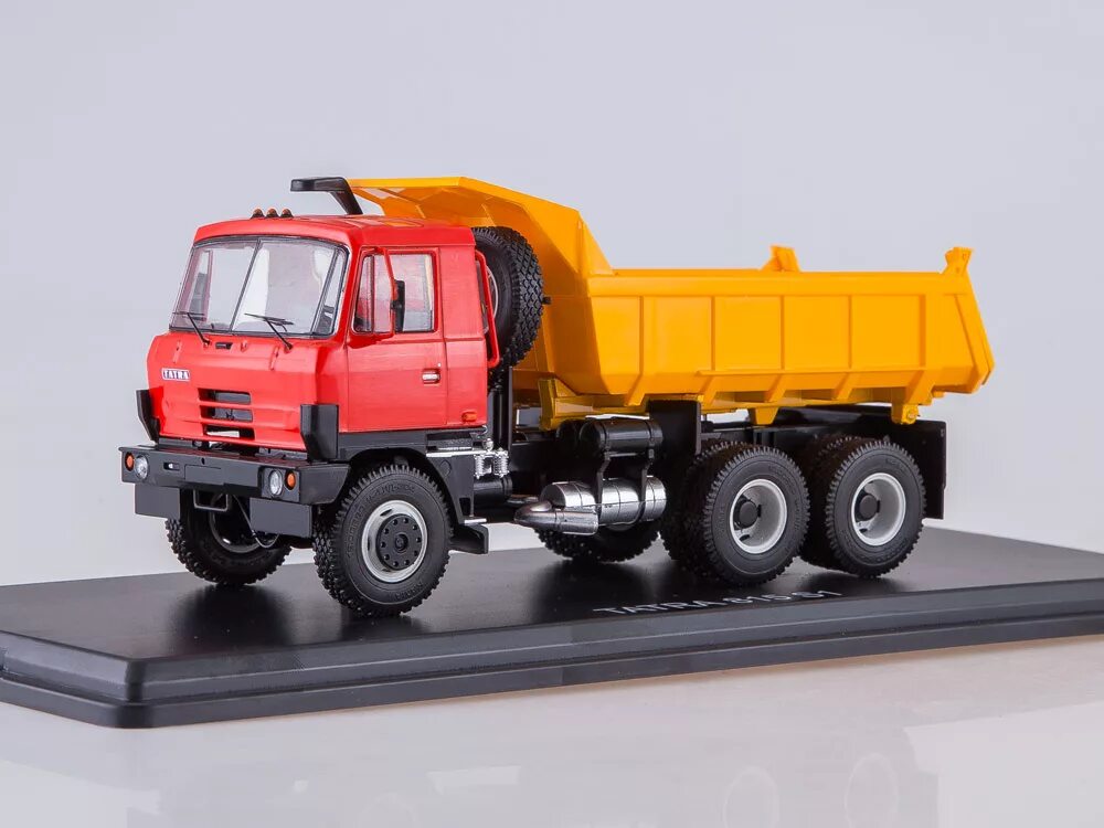 Куплю модель самосвала. Tatra 815 1/43. Татра 1 43. Татра 815 s1 1 43. Модель 1:43 Татра самосвал.