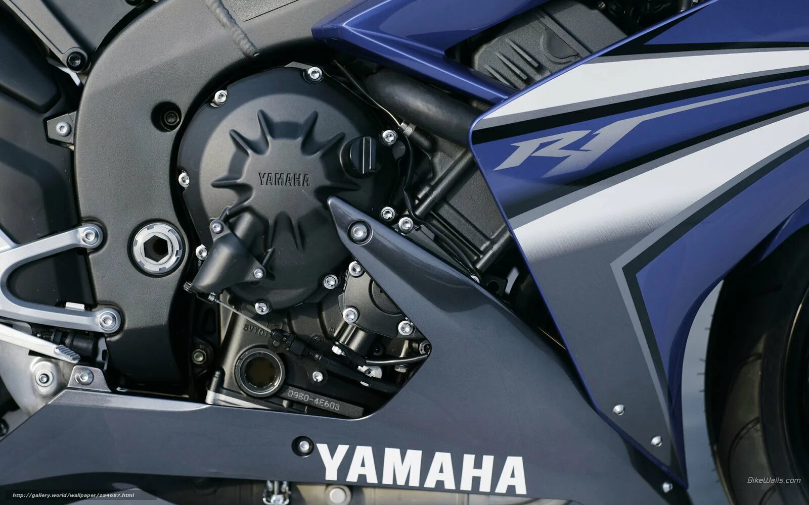 Yamaha r1 2007. Yamaha YZF-r1 2007. Битая Yamaha r1 2007. Yamaha YZF-r1 двигатель.