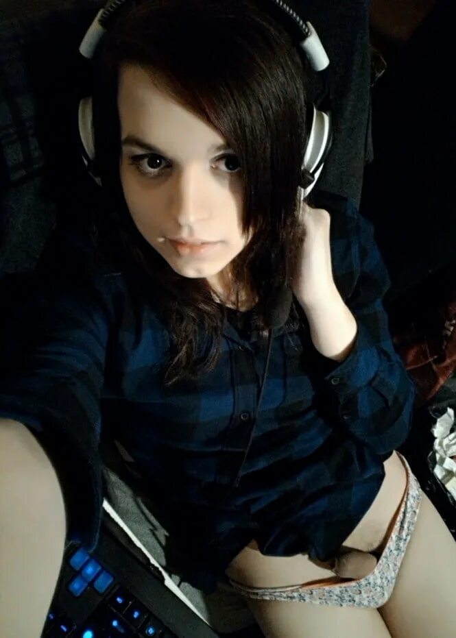 Астольфо ирл. Фембои билли. Как выглядит трап. Как выглядит трап. Как выглядит трап.