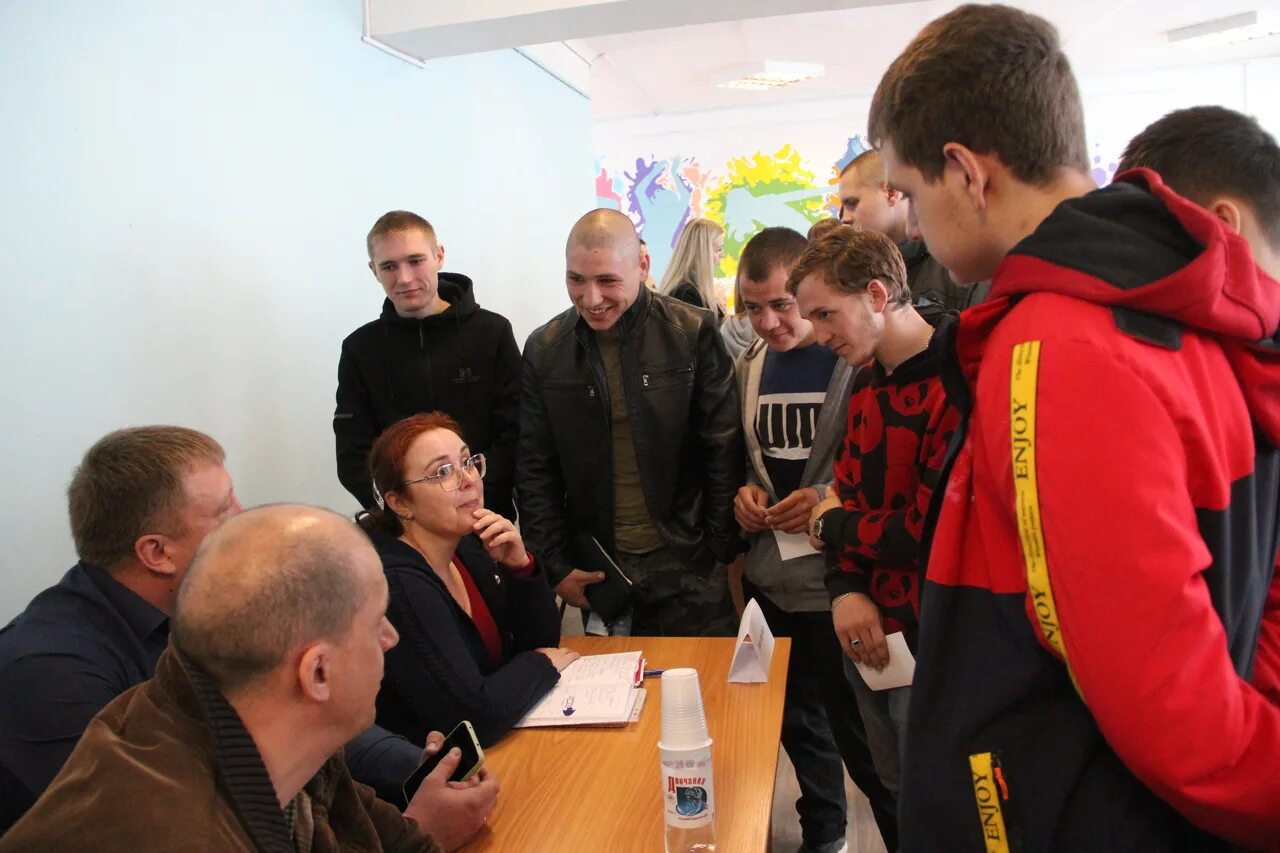 свежие вакансии в новошахтинске