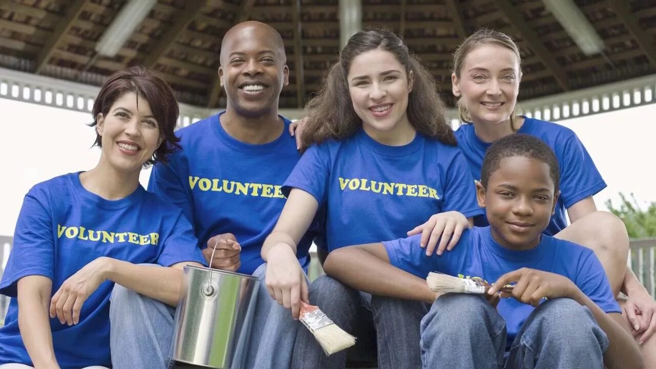 Volunteering. We are helping volunteers. Best charities to donate to. Благотворительность в америке. Community service.